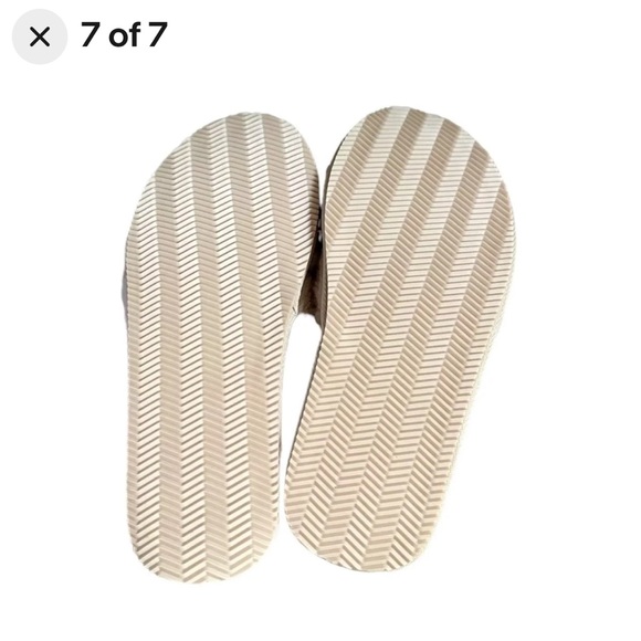 NWT L*Space super soft slip ons. Size M/L - Picture 2 of 5
